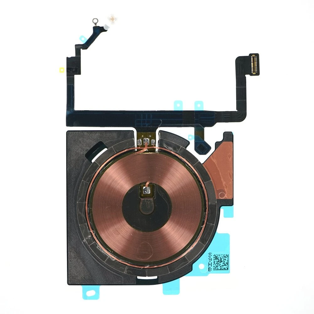 iPhone 15 Plus Wireless Charging Flex